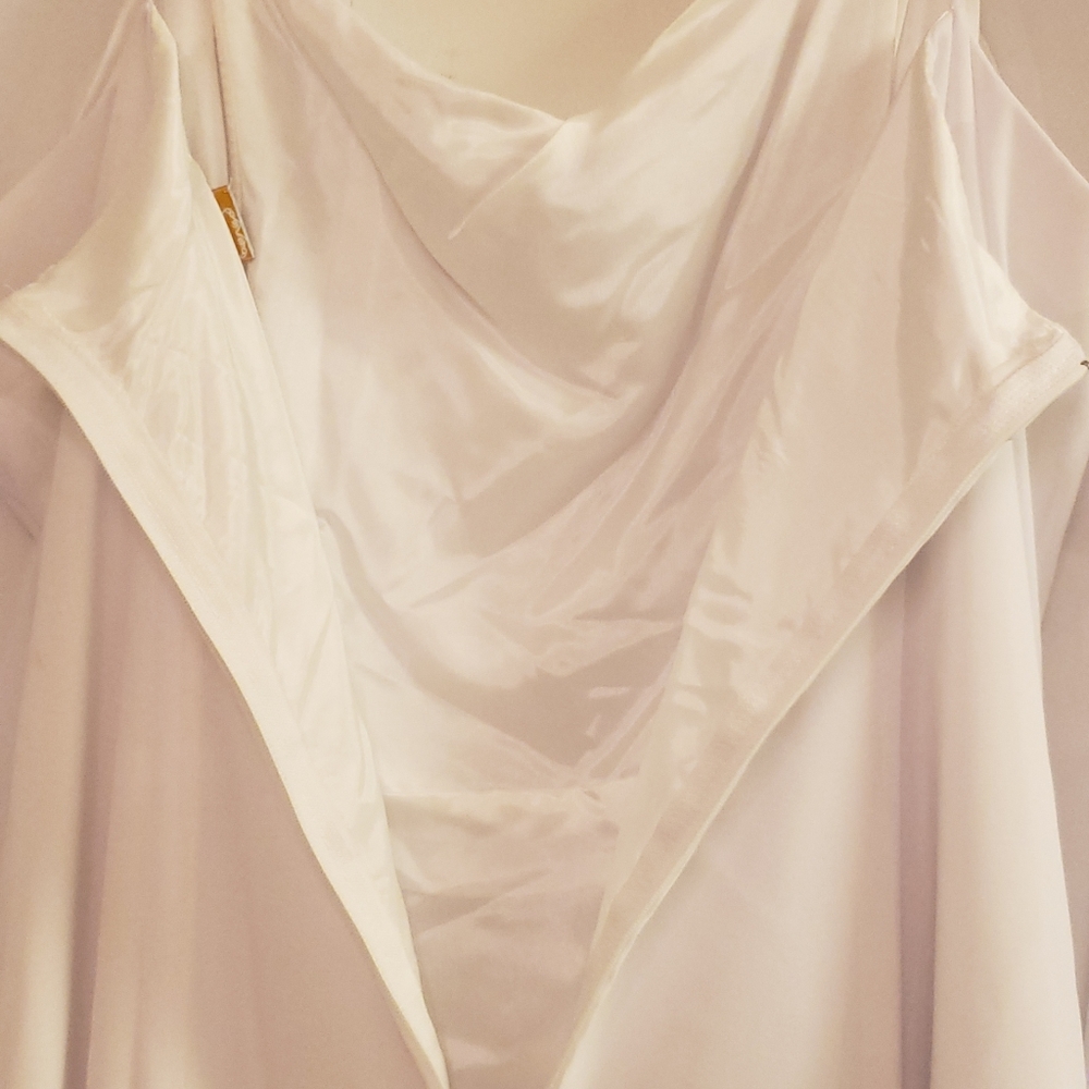 Eureka Wedding Dress tag says 3x but fits more like 1x . $175 ๐ Free Shipping - Picture 8 of 16